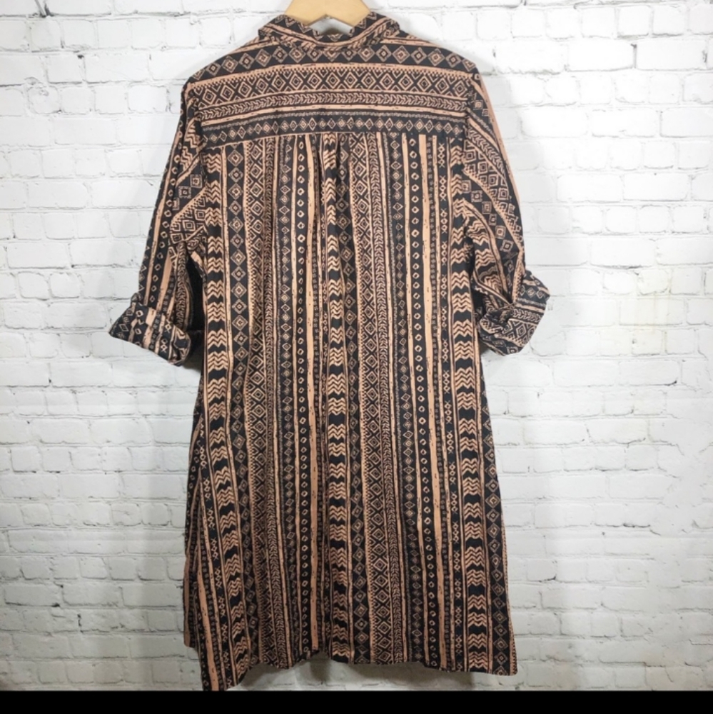Aztec Print Button Down Dress - Picture 2 of 4